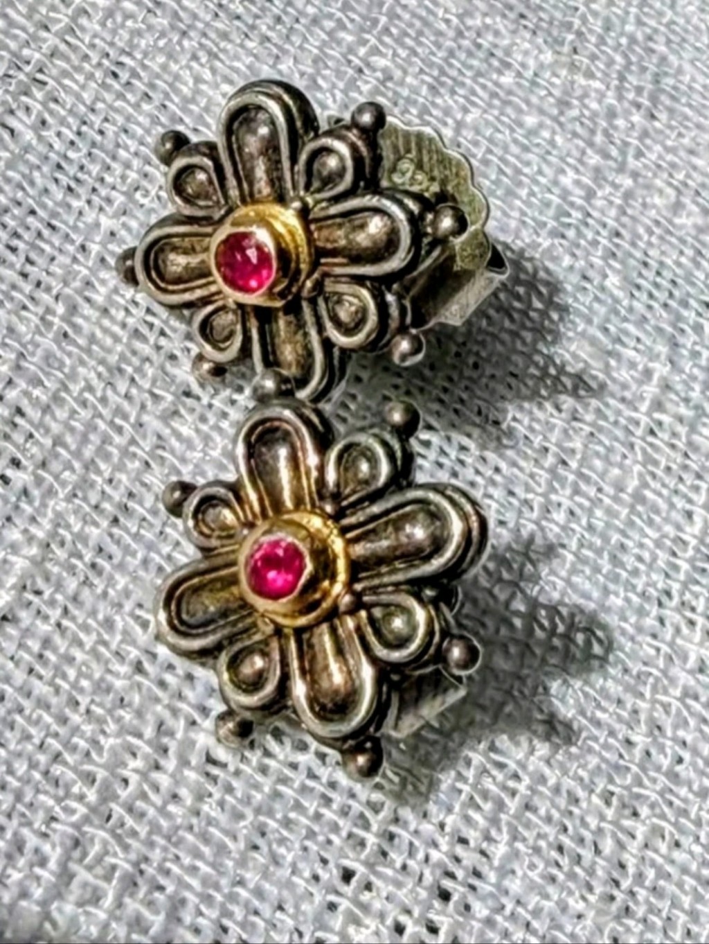 Konstantino 18k Sterling Silver Gold Earrings Red Gemstone Floral Designer Studs